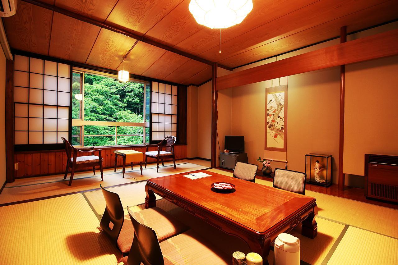 Oyado Higashiyama Aizuwakamatsu Exterior photo